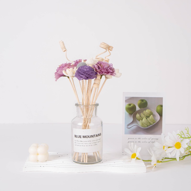 Rattanstäbchen und Sola-Blumen – Home One Bathroom Accessories Bewertung und Preis